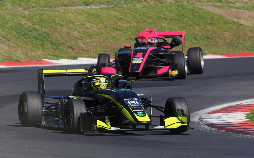 Splendida doppietta G_Motorsport firmata da Francesco Galli a Vallelunga